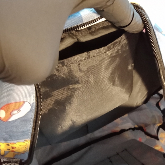 Pokemon Backpack - Picture 7 of 11